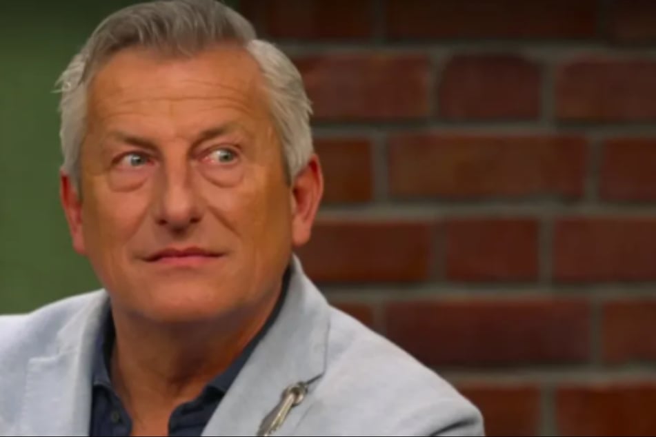 Als Händler Markus Wildhagen (59) den Schätzpreis erfährt, fällt er fast vom Glauben ab.