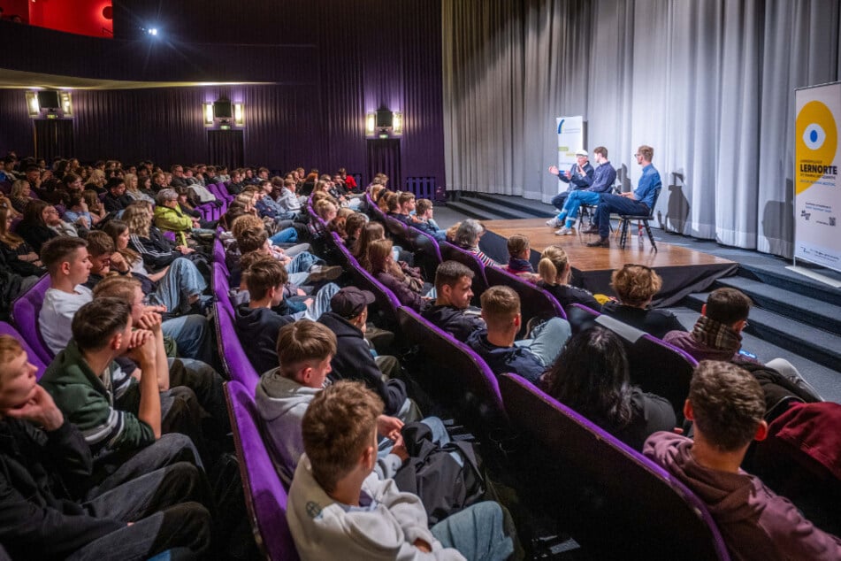 Insgesamt waren am Dienstag bis zu 300 Schüler im Kino Metropol.