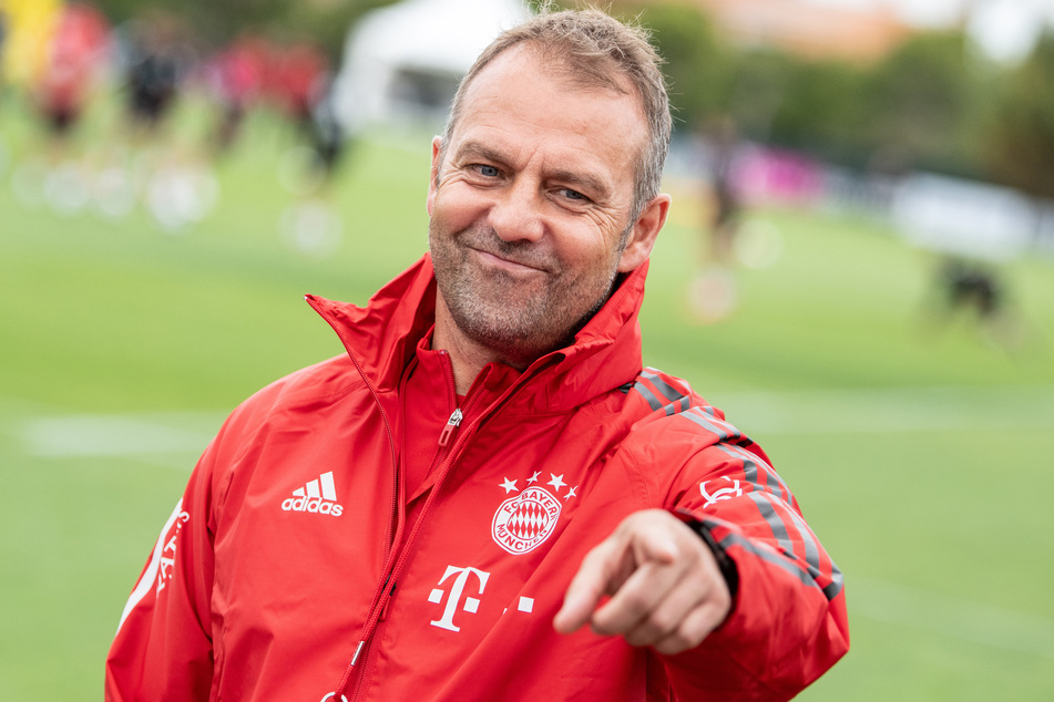Hansi Flick (55) gilt als der Vater des derzeitigen Erfolgs beim FC Bayern. Auf welche Youngster kann er in Zukunft tatsächlich bauen?