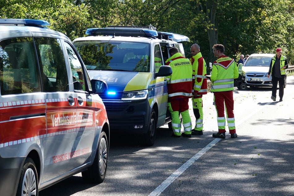 Die Polizei sucht nun nach Zeugen: Wer hat den Unfall auf der Reichstädter Straße beobachtet?