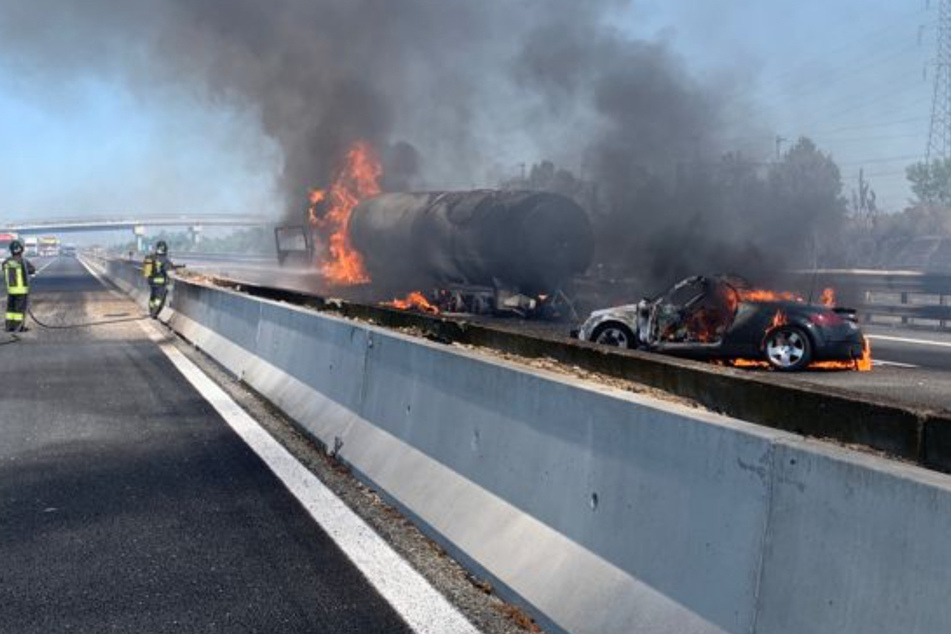 Schwerer Autobahnunfall in Italien: Zwei Tote, auch deutsche Frauen involviert