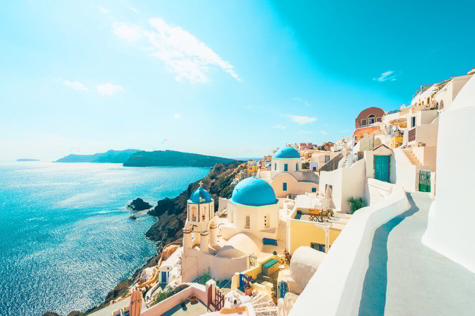 Dieser Reiseanbieter bringt Euch ab Leipzig nach Santorin