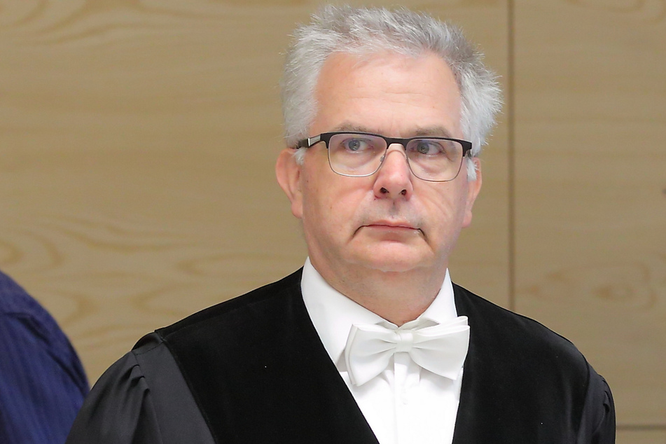 Richter Jürgen Scheuring (54) und seine Kammer müssen nun über die Sicherungsverwahrung entscheiden.