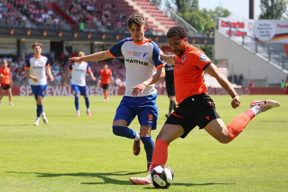 Sein letztes FCE-Pflichtspiel bestritt Guwara (r.) im Landespokal-Finale gegen Krieschow. Das war im Mai.