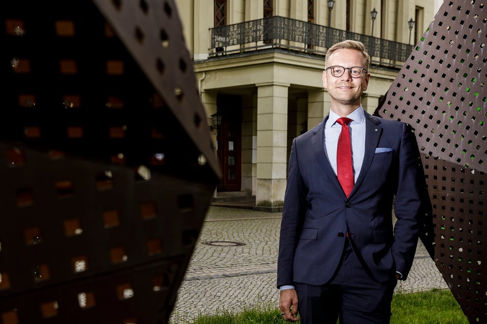 Daniel Morgenroth (42) ist Intendant des Gerhart Hauptmann-Theaters in Görlitz und Vorsitzender des Bühnenvereins in Sachsen.