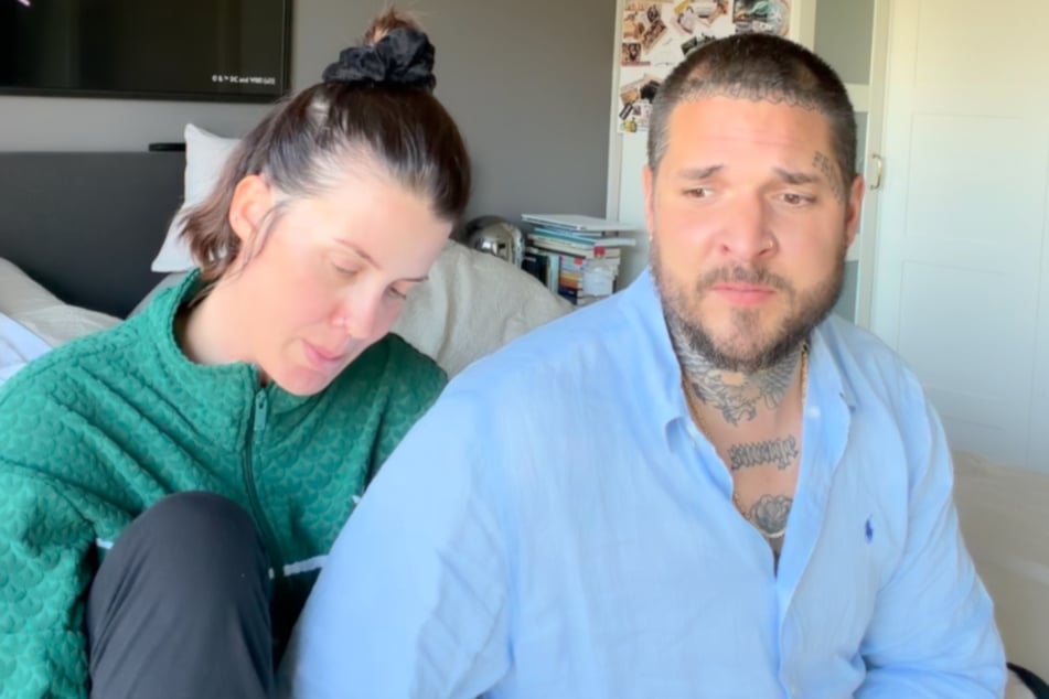 Pia Tillmann (40) und Ehemann Zico Banach (35) haben sich mit traurigen Nachrichten bei ihren Fans gemeldet.