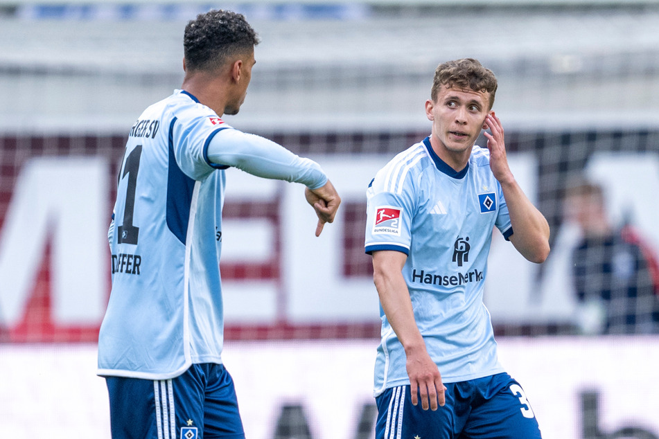 Betretene Gesichter beim HSV: Die Rothosen haben nach der Niederlage in Paderborn keine Chance mehr auf die Relegation.