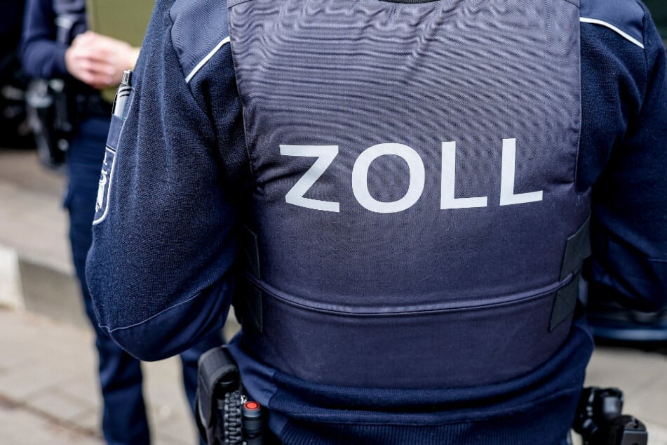 Chemnitz: Schaden in Millionenhöhe: Razzia in Sachsen wegen Schwarzarbeit am Bau