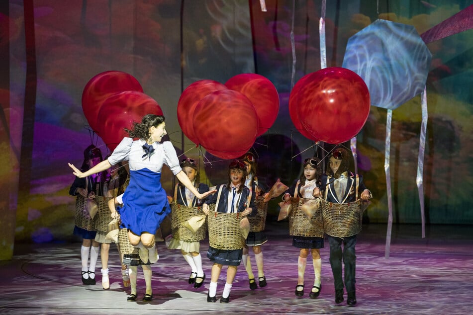Der Ballettabend "Alice im Wunderland" von Radek Stopka, mit der Musik von Sven Helbig, hatte in der Spielzeit 2025/26 die beste Auslastung.