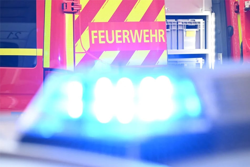 Angrenzende Anwohner mussten vorübergehend ihre Häuser verlassen. (Symbolbild)