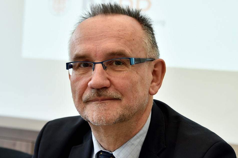 Der KVBB-Vorsitzende Peter Noack will Arztpraxen noch stärker ins Impfen einbinden.