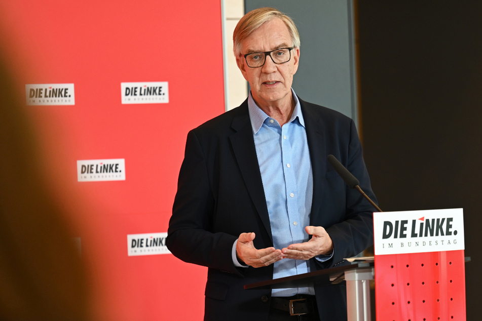 Linken-Fraktionschef Dietmar Bartsch (64) hat Verständnis für westliche Waffenlieferungen geäußert.