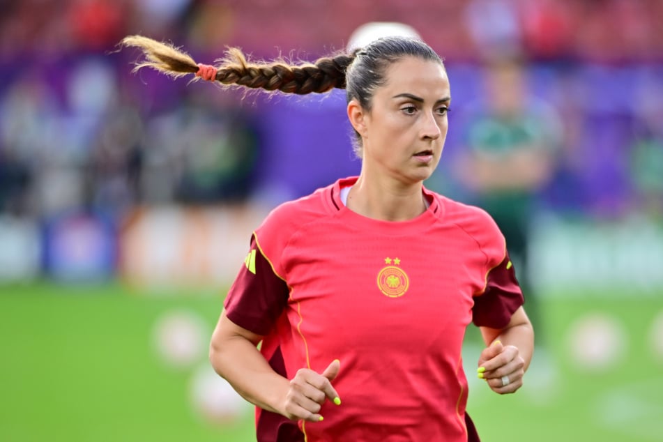 Sara Däbritz (30) beendet ihre lange und erfolgreiche Karriere in der deutschen Nationalmannschaft.