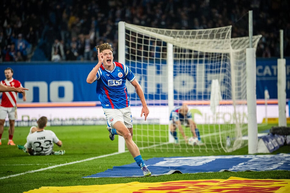 Ich bin zurück! Ryan Naderi markierte in seinem ersten Startelfeinsatz nach Verletzungspause sein erstes Saisontor.