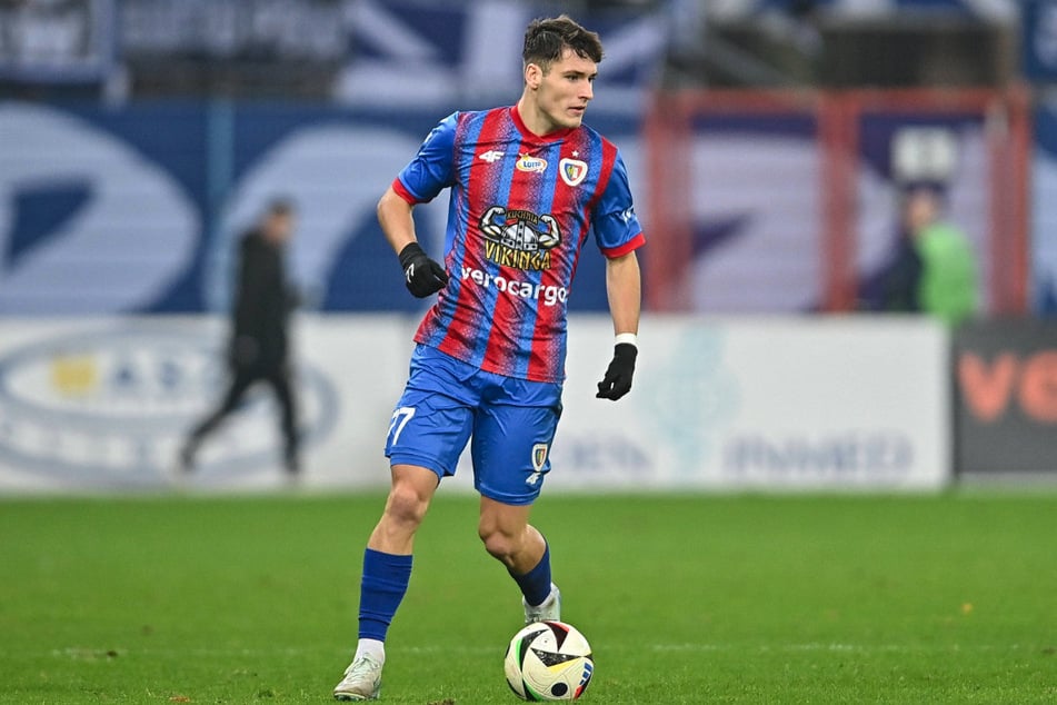 Der FC St. Pauli hat starkes Interesse am polnischen U21-Nationalspieler Arkadiusz Pyrka (22).