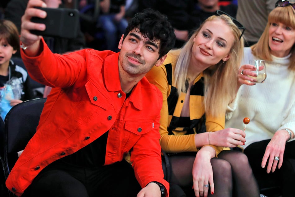 Hier waren beide noch glücklich zusammen: Joe Jonas und Sophie Turner während eines NBA-Basketballspiels 2019 in New York.