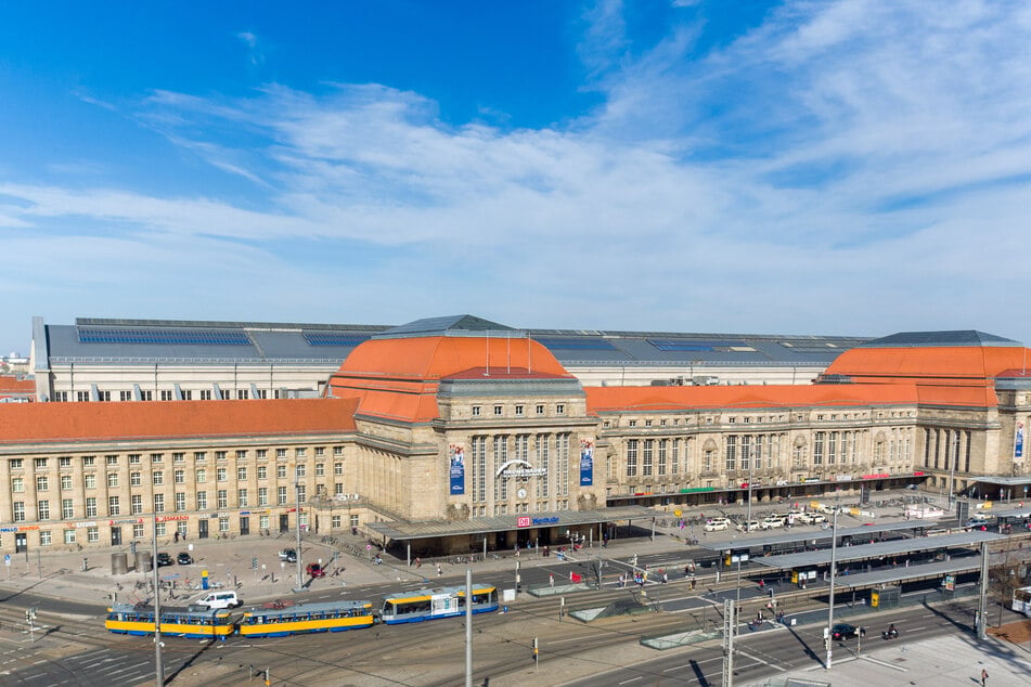 Der Leipziger Hauptbahnhof verwandelt sich am Samstag in eine Bühne für einen riesigen Linedance-Flashmob.