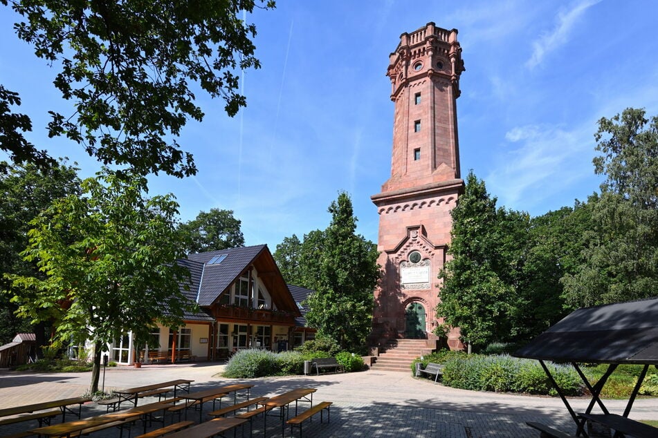 Der Aussichtsturm auf dem Rochlitzer Berg.