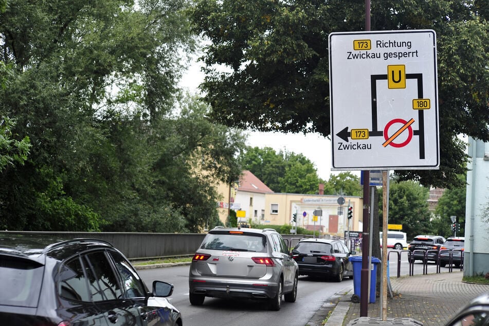 Baustellen Chemnitz: Bundesstraße in Sachsen muss noch länger voll gesperrt bleiben