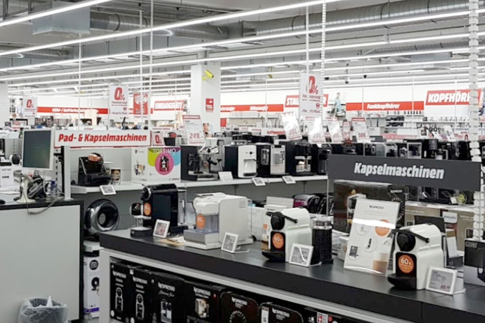 Montag (18.3.) eröffnet der MediaMarkt nach Umbau mit vielen Sonderangeboten neu.
