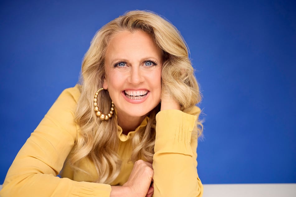 Moderatorin Barbara Schöneberger (51) ist schon zum Adventskranzbinden verabredet.