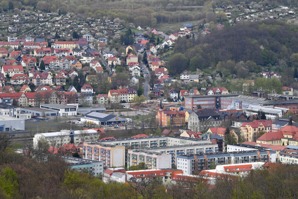 Blick auf Eisenach: Die Stadt im Westen Thüringens muss wegen einer zu hohen Inzidenz Lockerungen teilweise wieder zurücknehmen.