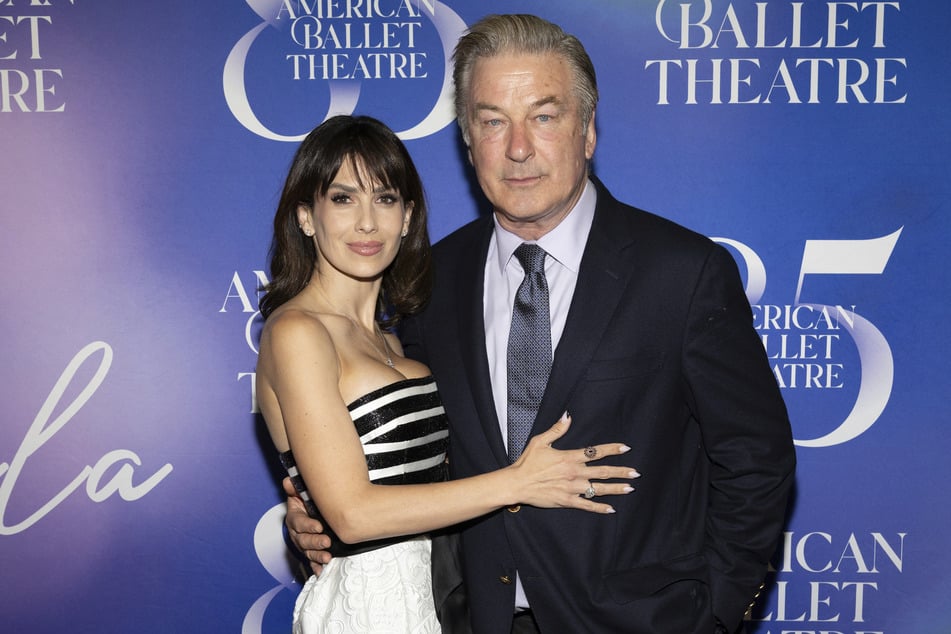 Hilaria Thomas (41, l.) und Alec Baldwin (67, r.) sind seit 2012 verheiratet. (Archivbild)