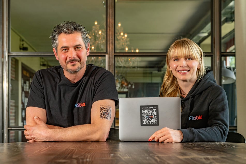 Stephan (49) und Svantje (39) Ihle, Gründer und Creator von "Flable", der neuen Dresdner Dating-App.