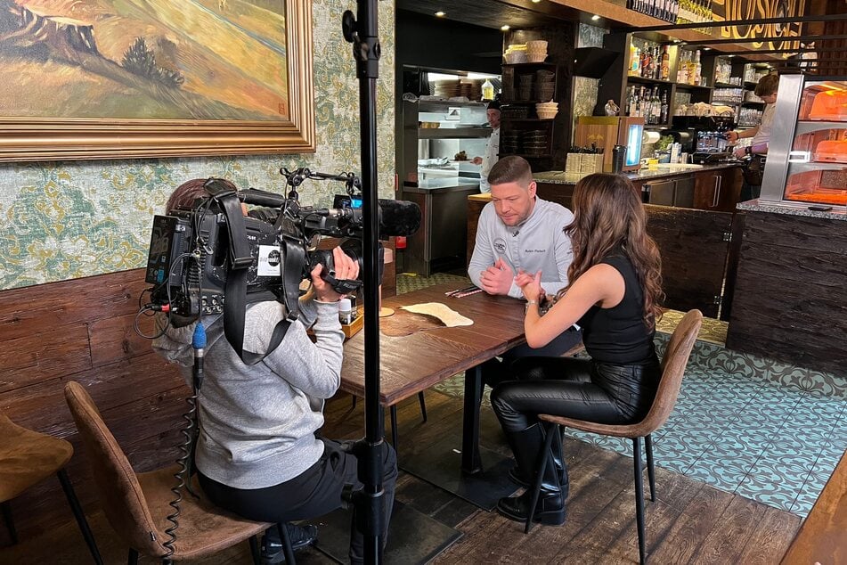 Sternekoch Robin Pietsch (37) vergibt für seinen Besuch im Almrausch am Neumarkt insgesamt neun Punkte.