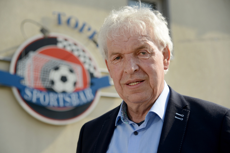 Trainer-Legende Klaus Toppmöller (71) trainierte einst Eintracht Frankfurt. Sein Zögling Dino könnte es nun dem Vater gleichtun.
