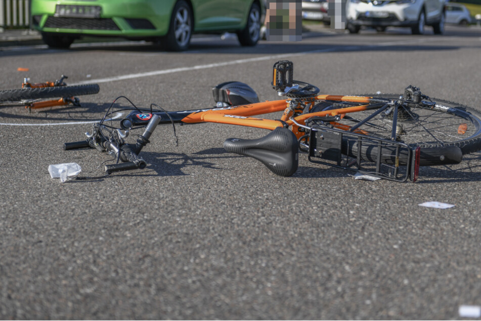 Ein Blick auf das Fahrrad nach dem Unfall.