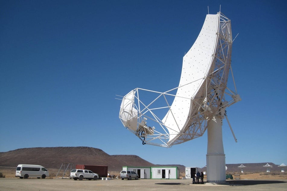 Das DZA will auch in der Lausitz ein Radiofeld aufbauen und mit Teleskopen in Afrika verbinden.