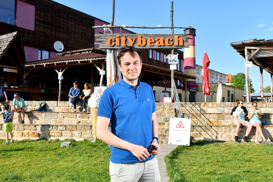 Stadtrat Robert Malorny (40, FDP) hat einen neuen Plan, um den Citybeach zu retten.