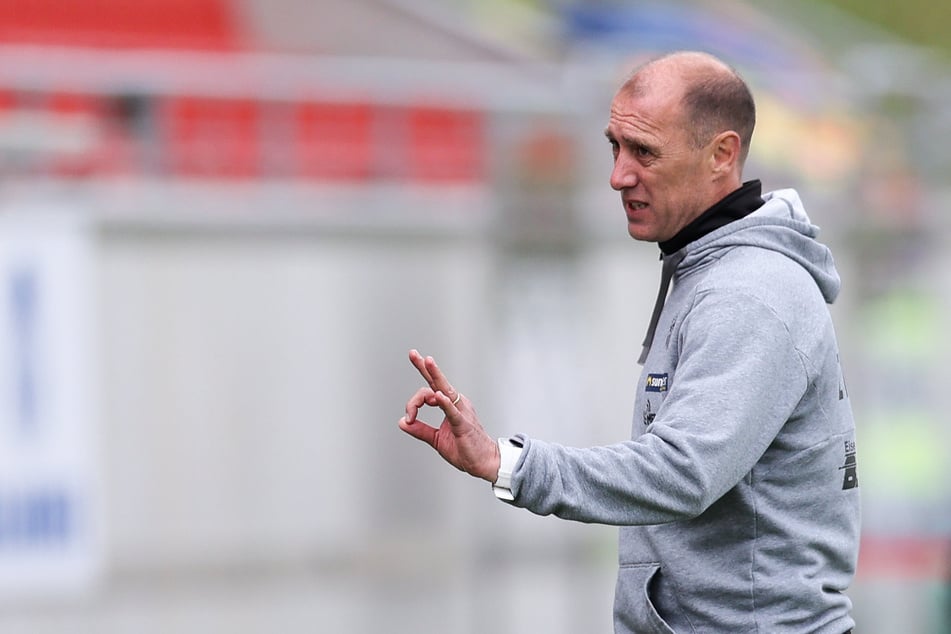 Auch wenn er hier unzufrieden dreinschaut, FSV-Coach Joe Enochs war stolz auf seine Mannschaft.