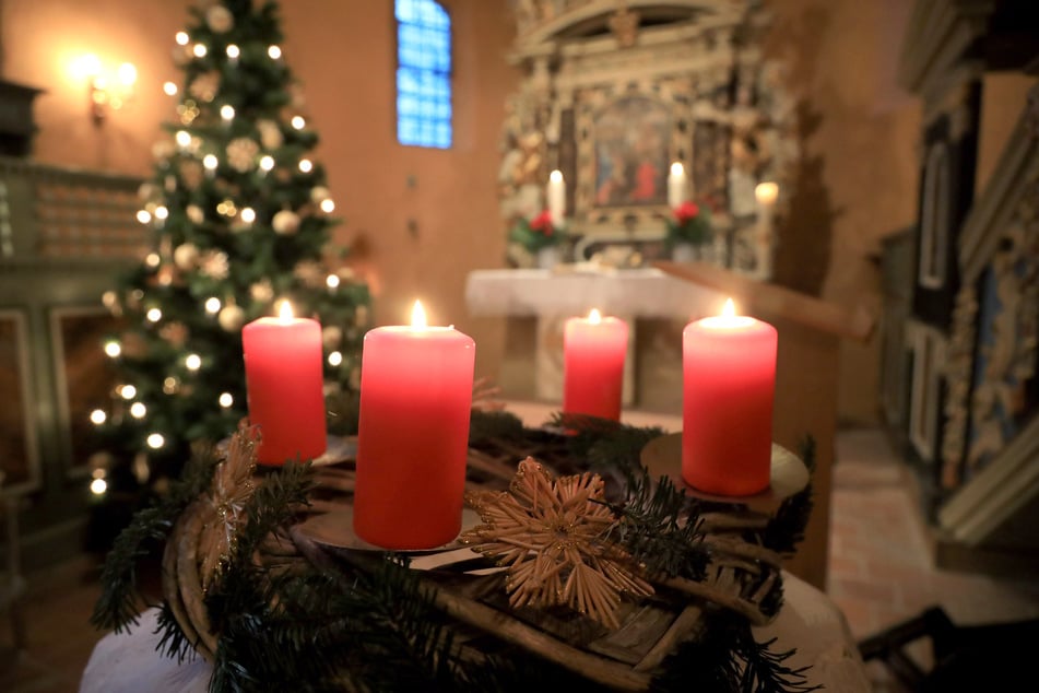 Auch an den Weihnachtsfeiertagen überträgt der MDR Gottesdienste.
