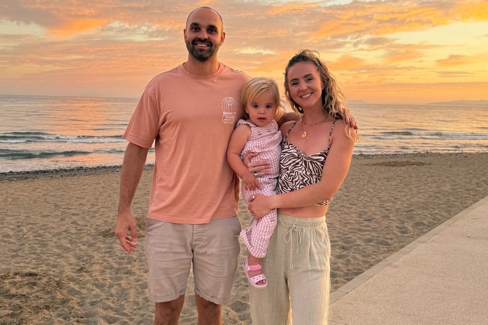 Para los padres Emily y Gus, la situación de su hija es la peor pesadilla.