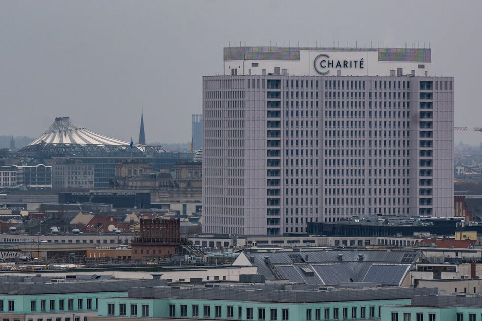 Der zehnjährige Junge wird in der Charité behandelt.