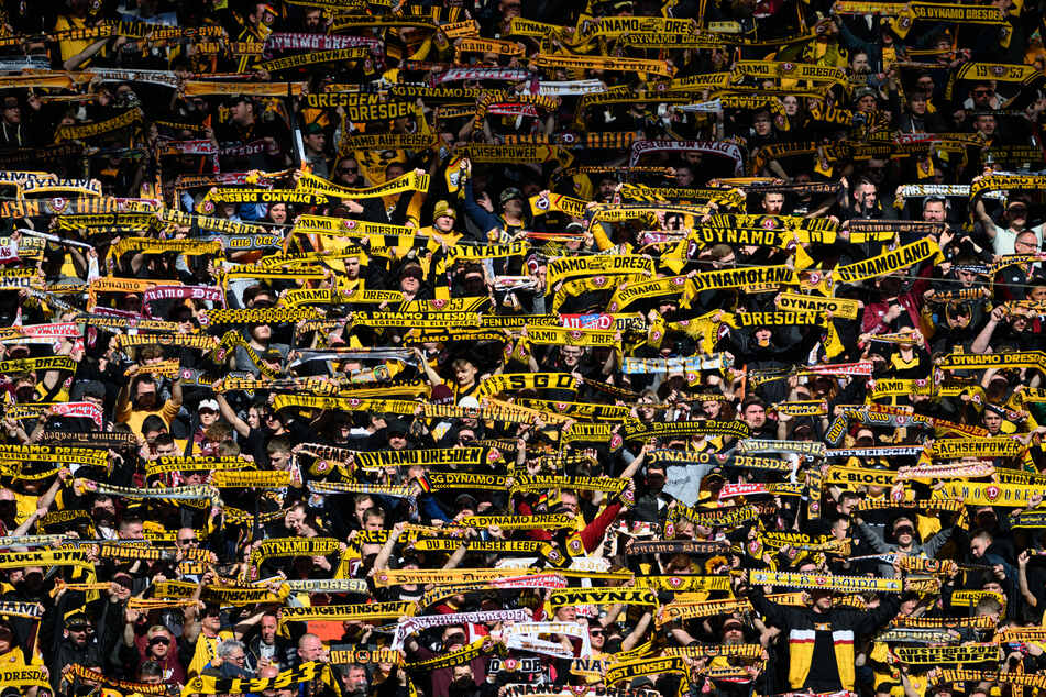 Sorgen bei jedem Spiel für Gänsehaut-Atmosphäre: Fans der SG Dynamo Dresden.