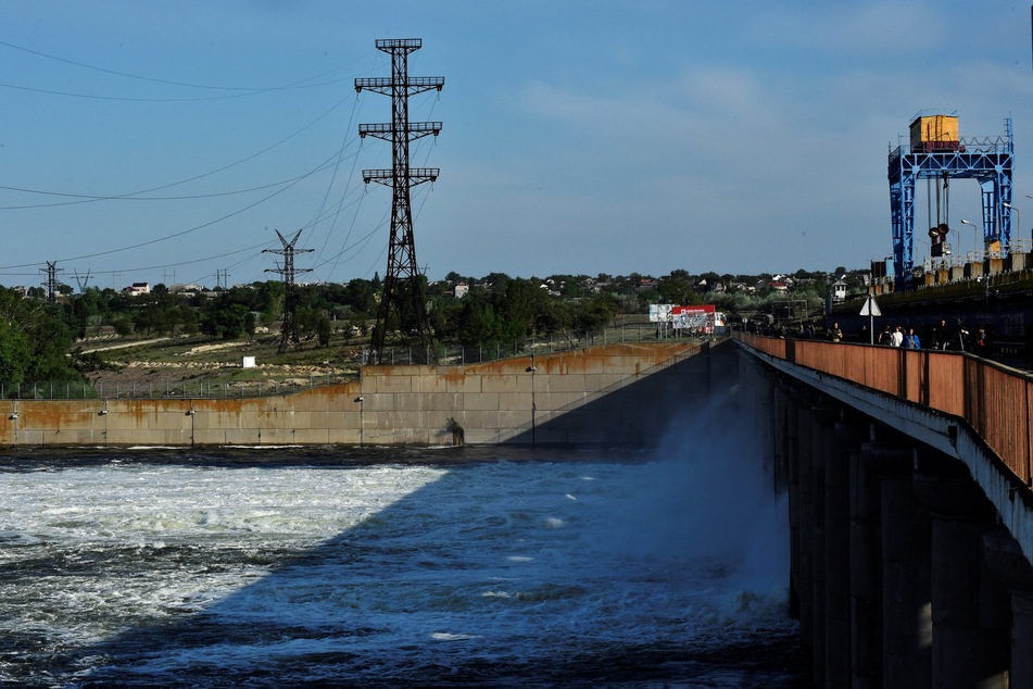 Die Ukraine beschudigt Russland, den Staudamm des Wasserkraftwerks Kachowka in Cherson zerstören zu wollen. (Archivbild)