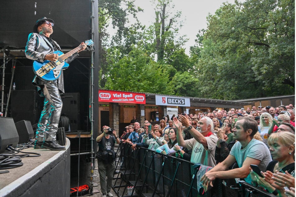 Man könnte meinen, "Rock" ist Dave Stewarts zweiter Vornahme.