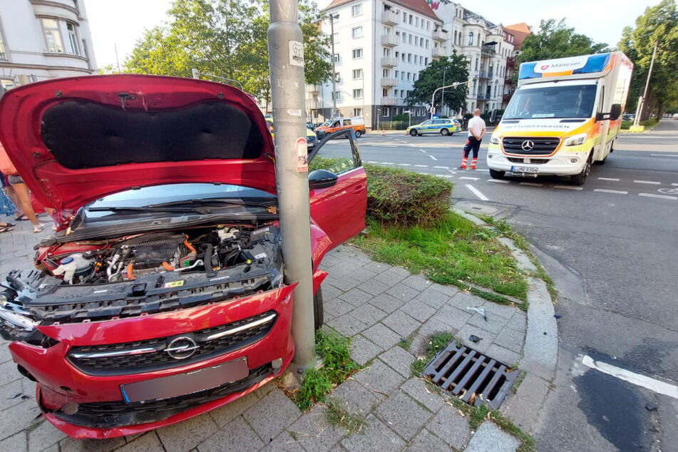 Im Leipziger Süden krachte es am Mittwochnachmittag zwischen zwei Opel Corsa.