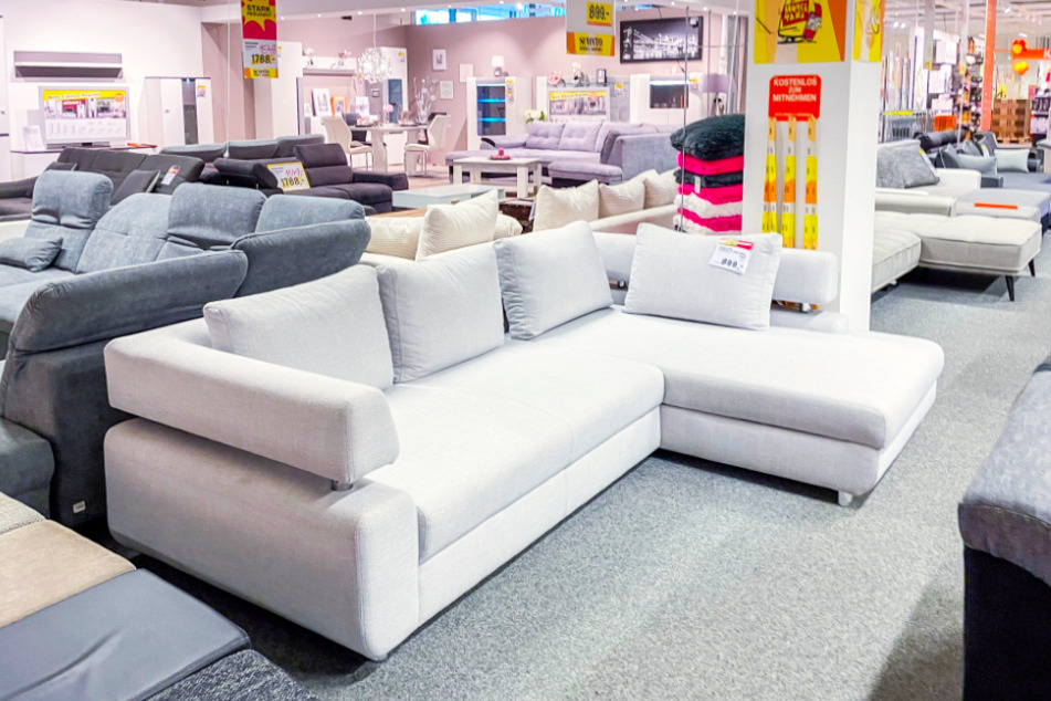 Sconto gibt deutschlandweit coole Vorteile beim Kauf von Polstermöbeln und Betten.