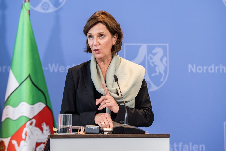 Yvonne Gebauer (FDP), Schulministerin von Nordrhein-Westfalen, wollte sich in der Aktuellen Stunde des Landtags bislang nicht äußern.