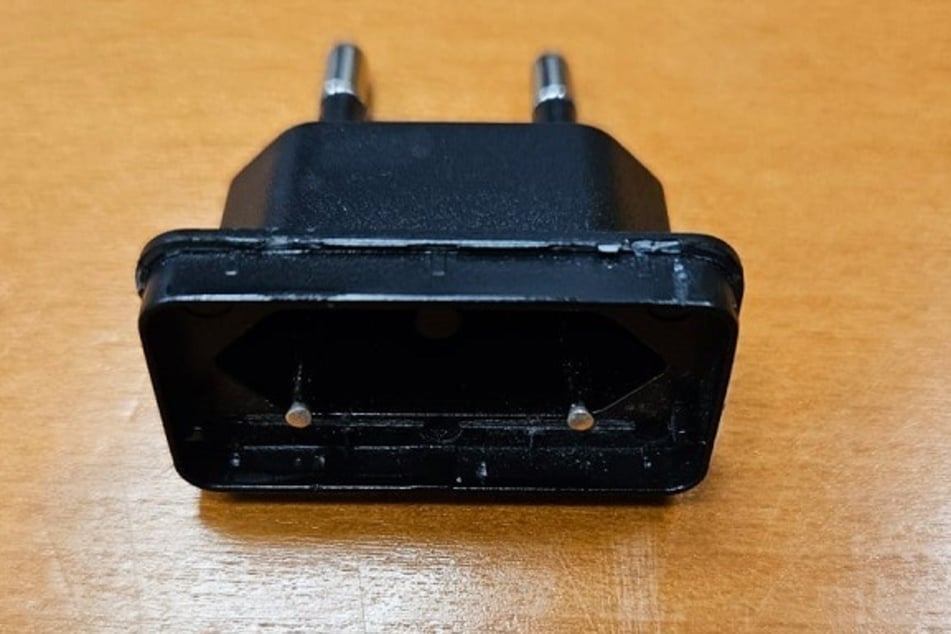 Der Adapter wurde aus dem Zug entfernt.