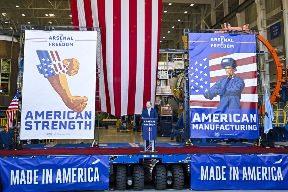 Hegseth buddied up with Blue Origin's billionaire founder Jeff Bezos to tout MAGA-brand military propaganda.