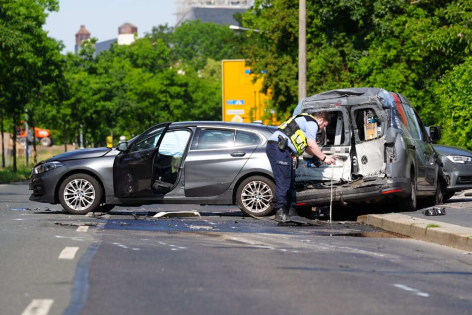 An der Technischen Universität Dresden kam es aufgrund eines Unfalls zu Verkehrseinschränkungen.