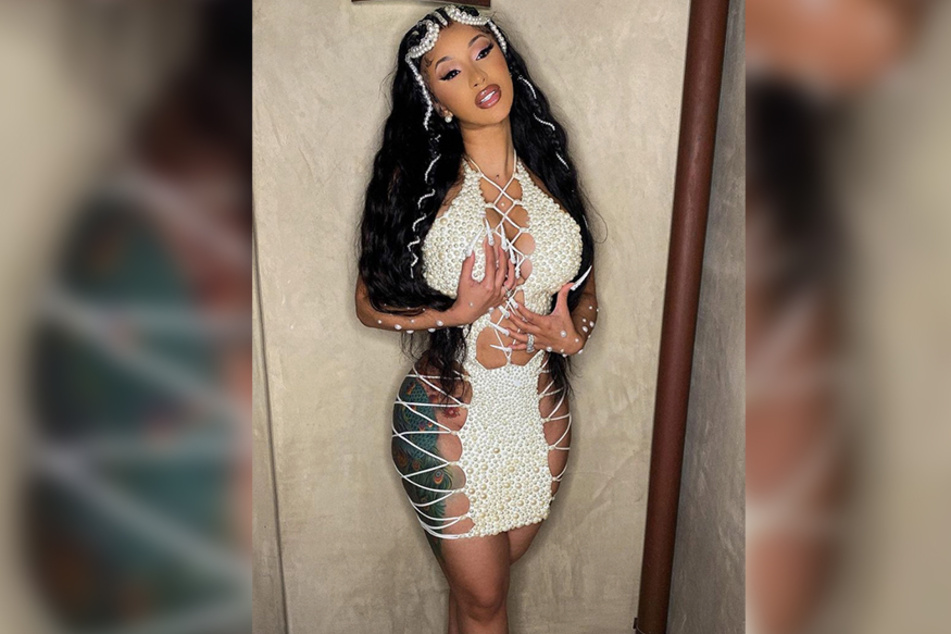 Cardi B has a massive outer thigh tattoo that she flaunts with pride.