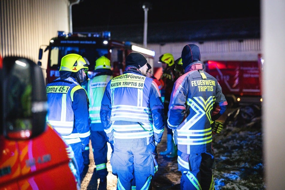 Zahlreiche Feuerwehrkräfte eilten am Donnerstagnachmittag zur Biogasanlage in Tanna (Saale-Orla-Kreis). Dort war ein Feuer ausgebrochen.