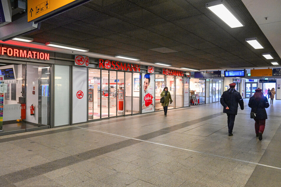 Trotz Hausverbots kreuzte Mirko laut Anklage immer wieder im Hauptbahnhof in Geschäften auf, um zu klauen.