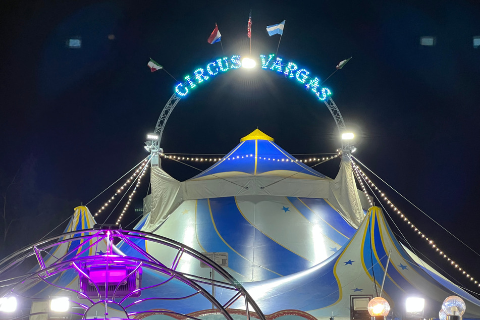 So sieht das Zelt des Circus Vargas aus.